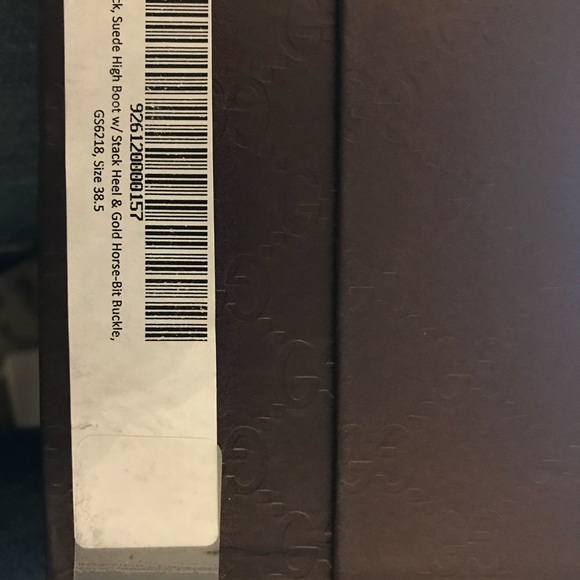 Gucci knee high black suede boots w/ gold buckle - Picture 5 of 5